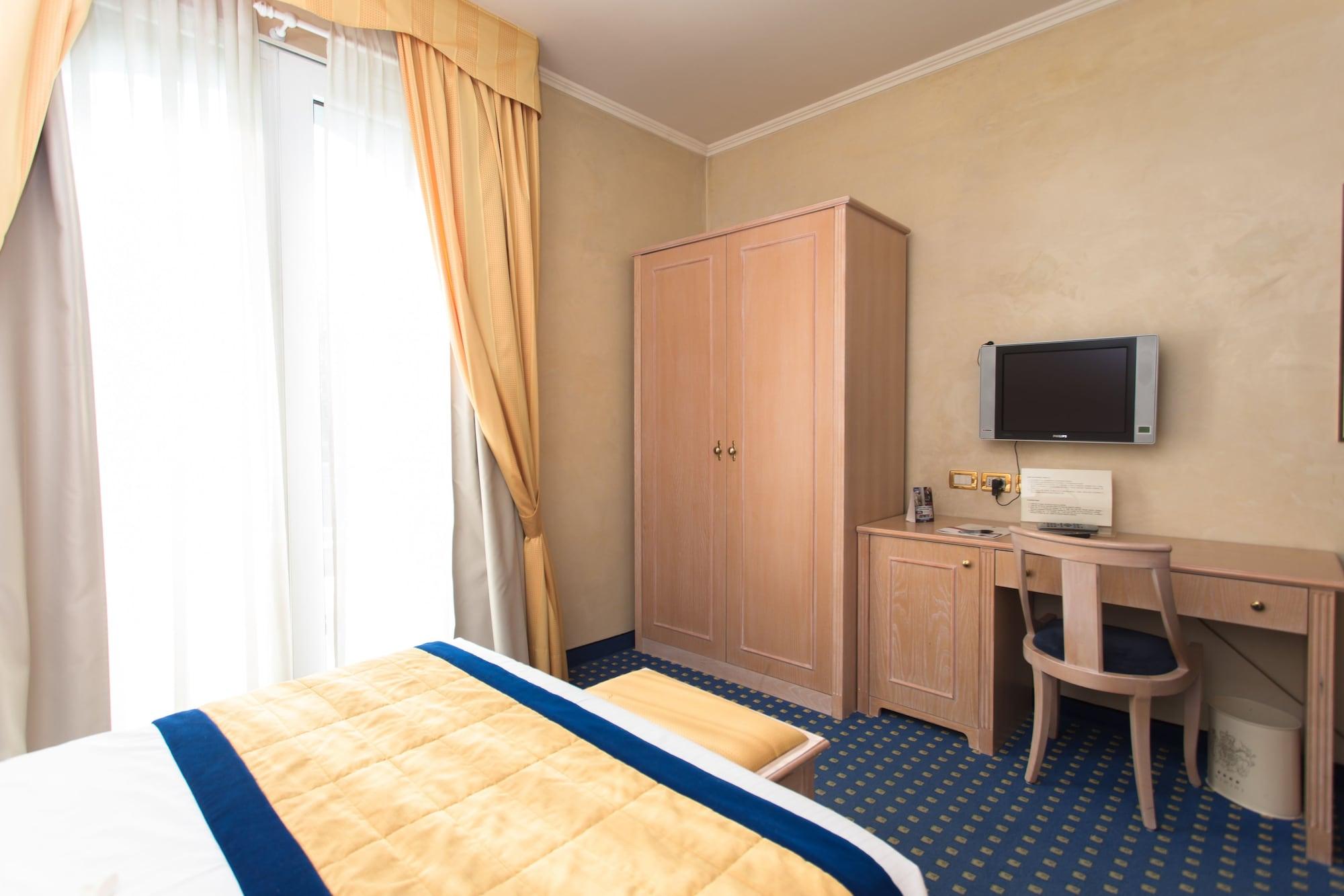 Hotel De Londres Ρίμινι Εξωτερικό φωτογραφία