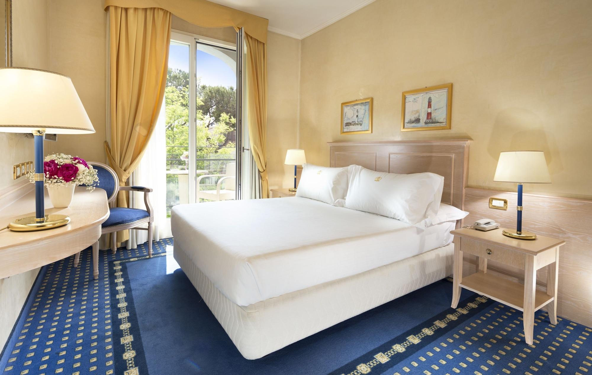 Hotel De Londres Ρίμινι Εξωτερικό φωτογραφία
