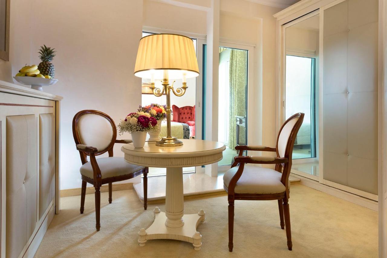 Hotel De Londres Ρίμινι Εξωτερικό φωτογραφία