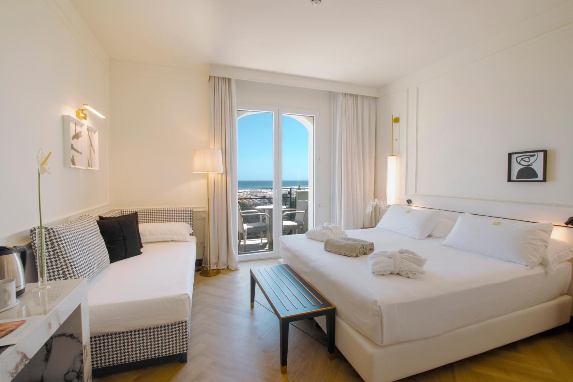 Hotel De Londres Ρίμινι Εξωτερικό φωτογραφία