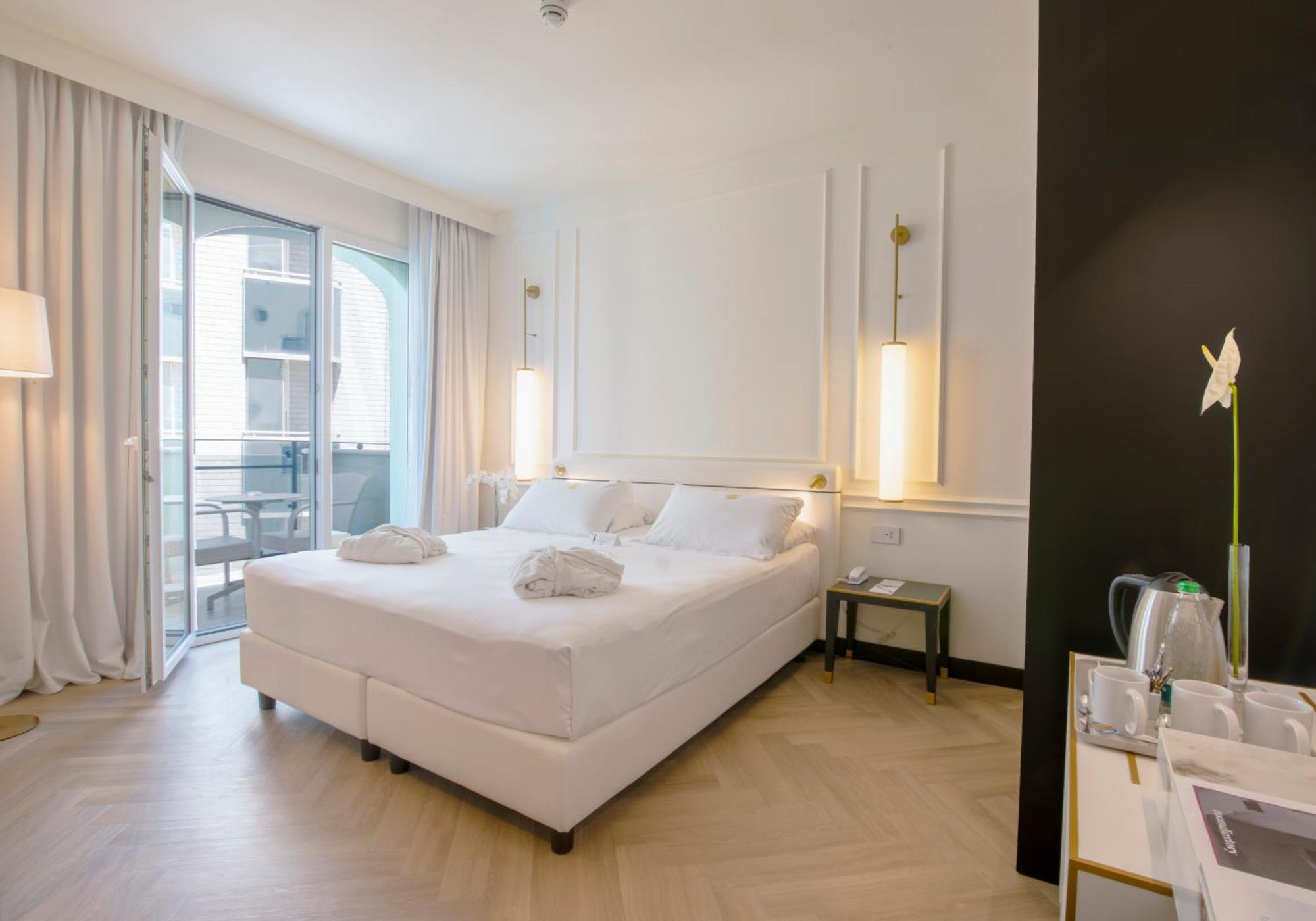 Hotel De Londres Ρίμινι Εξωτερικό φωτογραφία