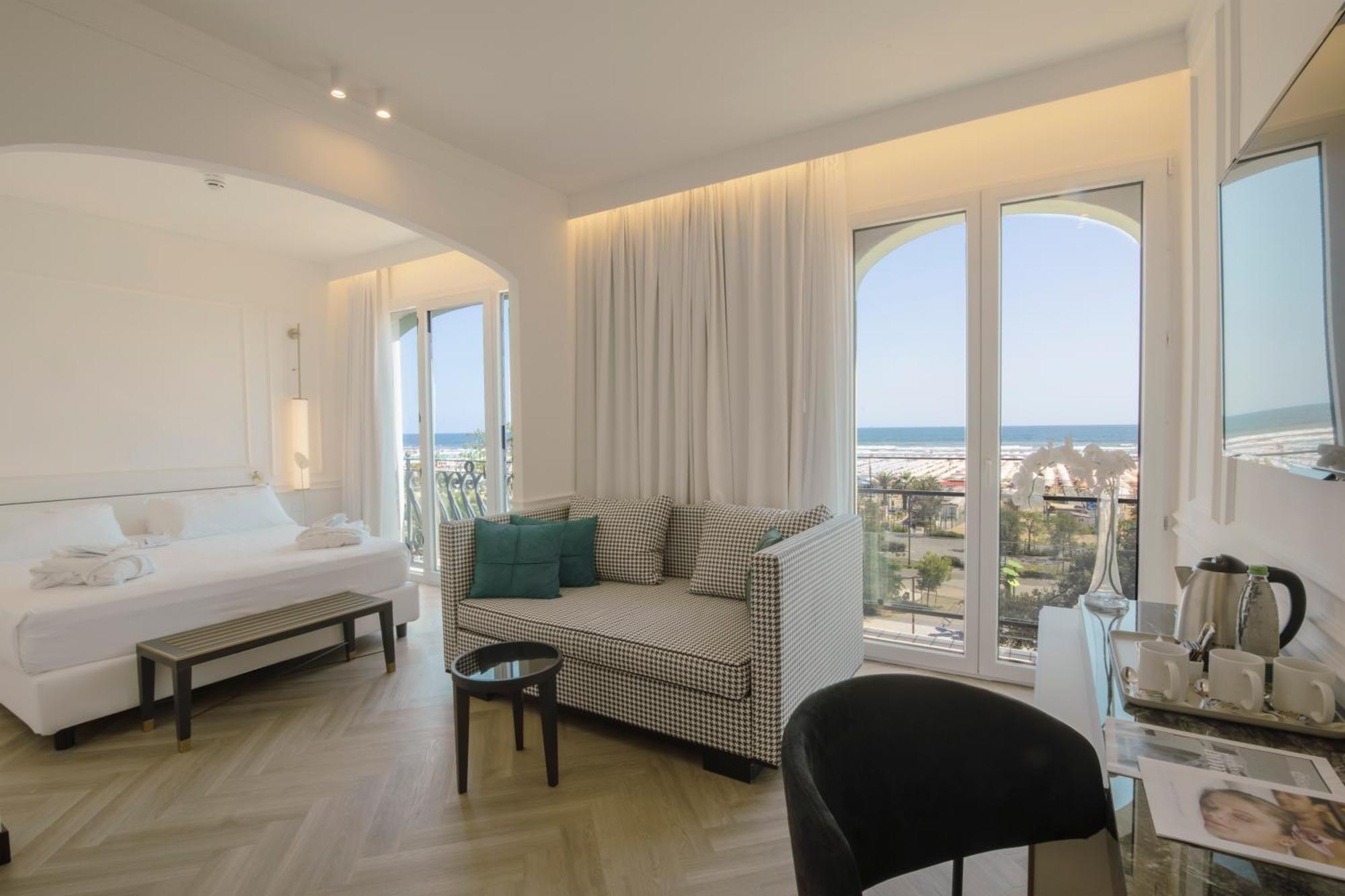 Hotel De Londres Ρίμινι Εξωτερικό φωτογραφία